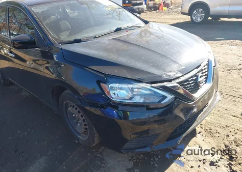 2018 Nissan Sentra S z USA, uszkodzony, nr VIN 3N1AB7AP2JY258419